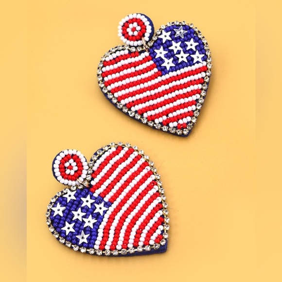 Patriotic Heart Beaded Earrings - Picture 1 of 4